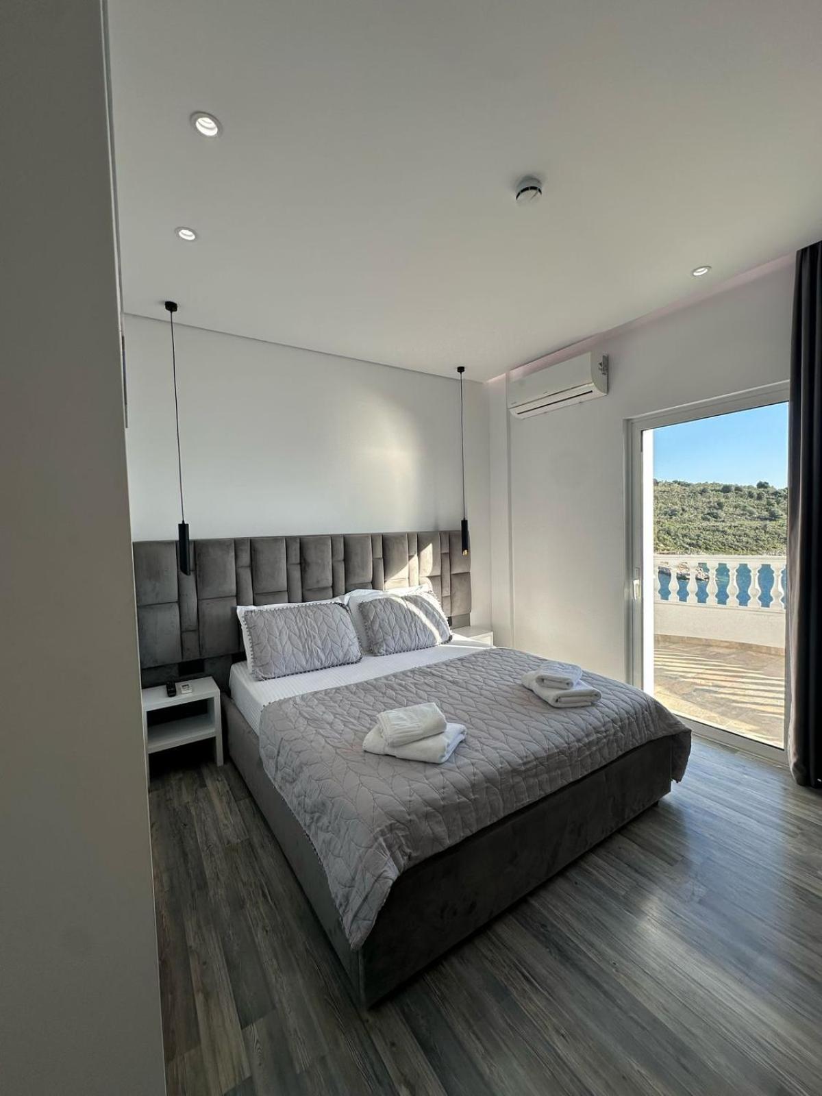 Luxury Villa Alisja Sarande With Private Beach Экстерьер фото