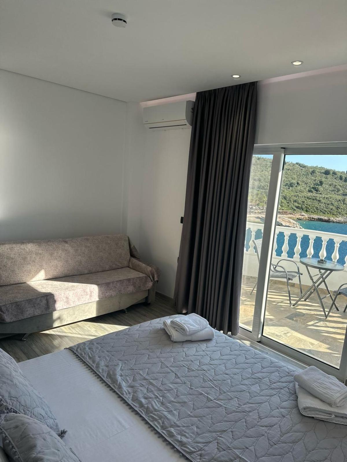 Luxury Villa Alisja Sarande With Private Beach Экстерьер фото